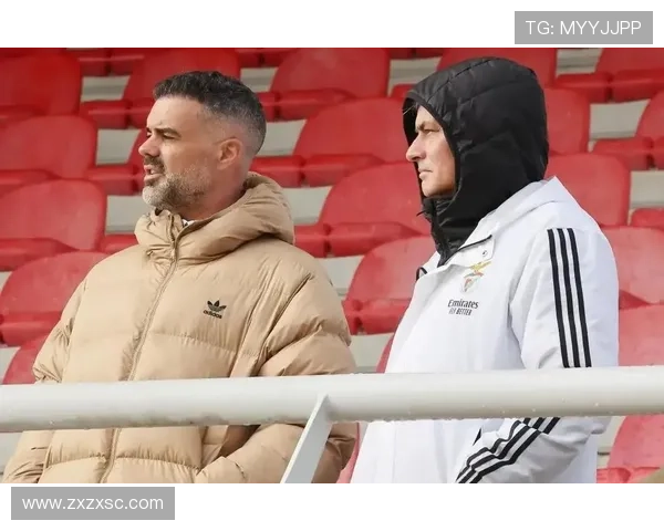 本菲卡球迷要求解雇卡布拉尔 因交换球衣事件